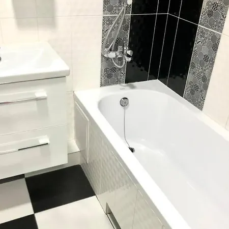 Apartment новобудова місто трав, р-н вікторії гарденс *