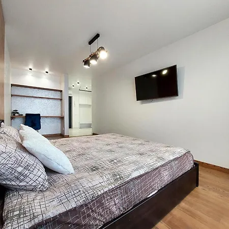 новобудова місто трав, р-н вікторії гарденс Apartment